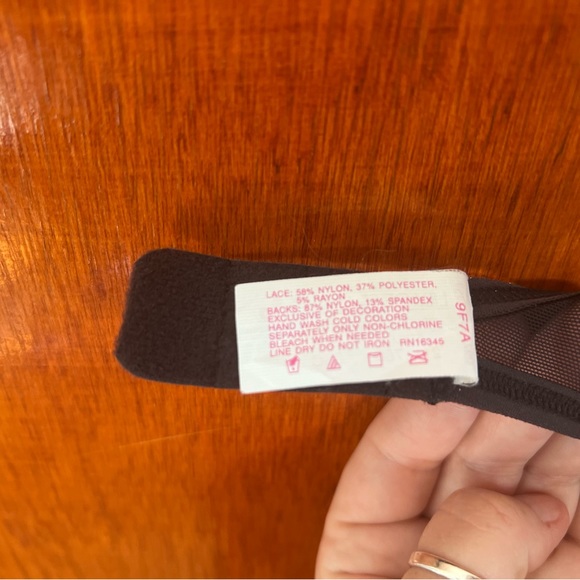 Black lace push-up bra - 36C - Picture 5 of 6